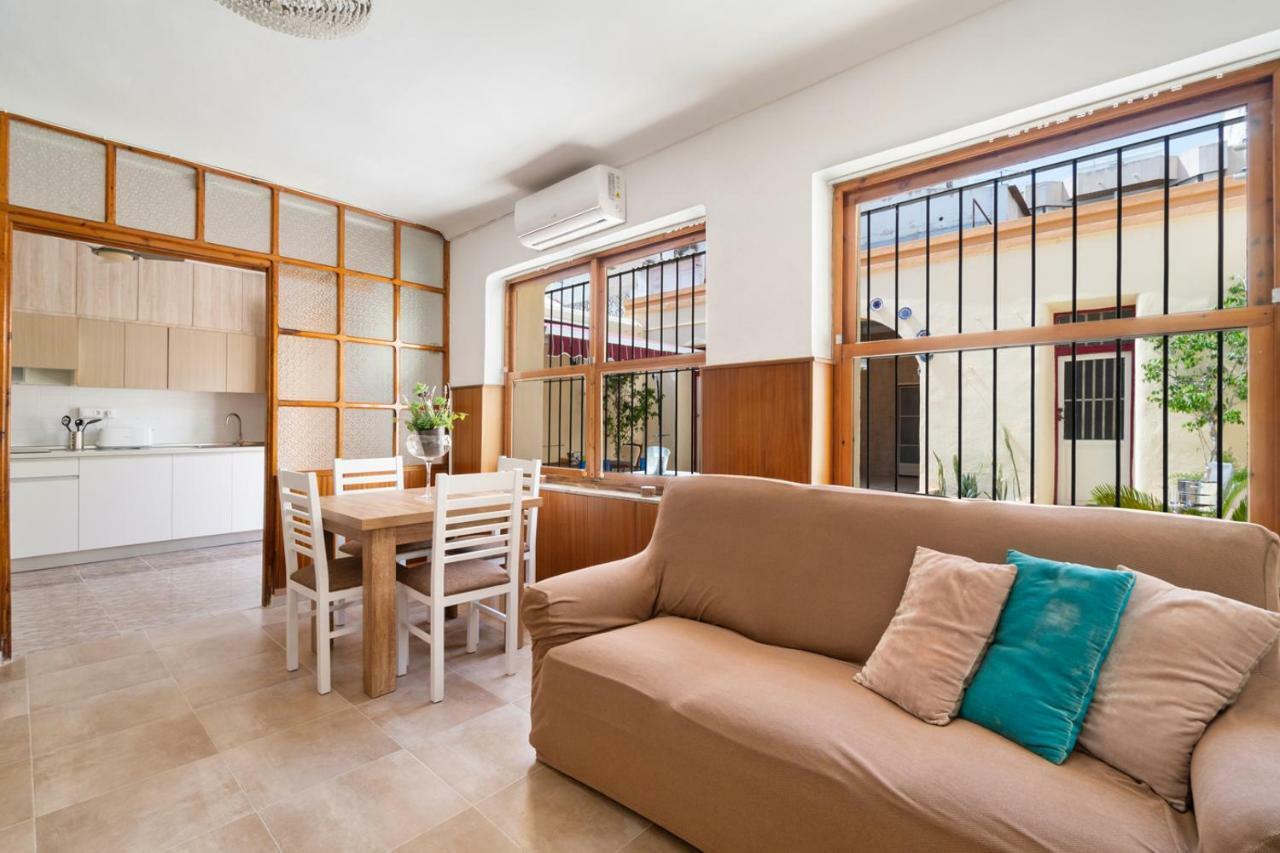 Homely Apartments Casa Carmen Torrevieja Exterior photo